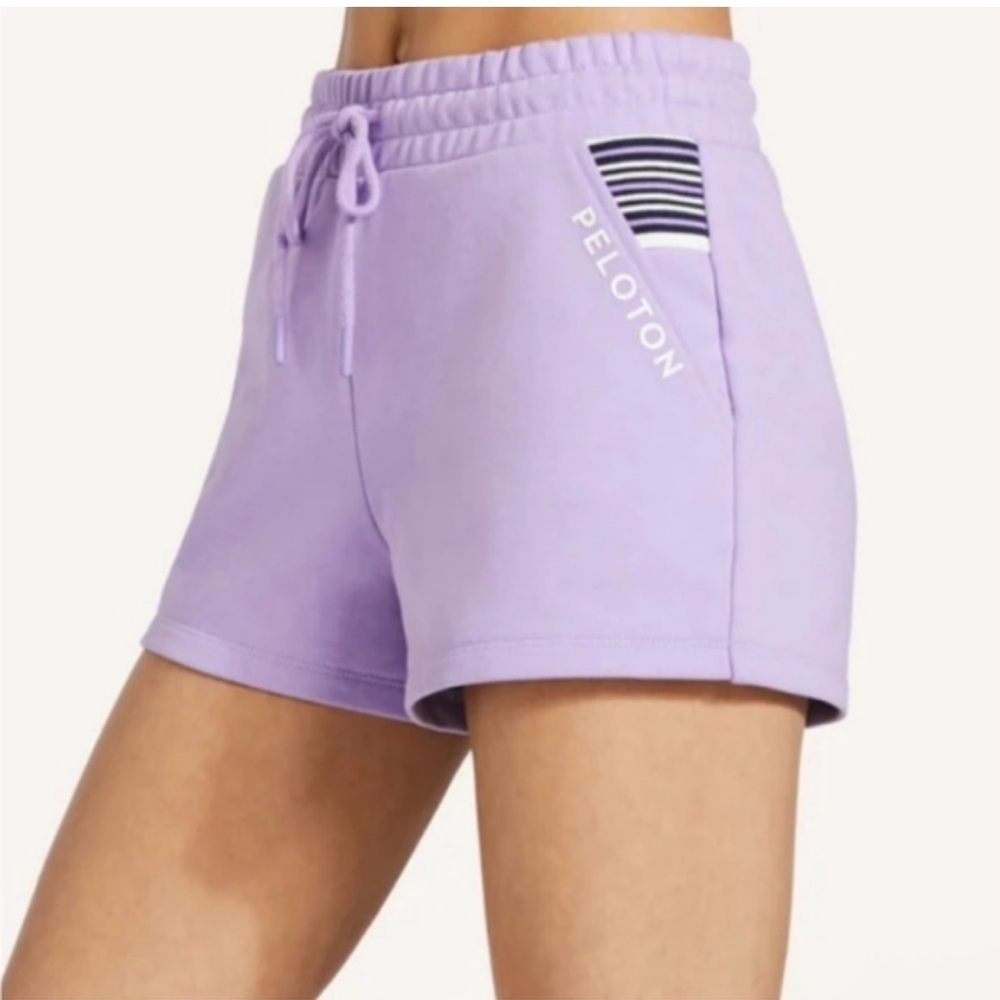NWOT Peloton Sweat Workout Lounge Shorts Women's‎ Size Large Purple Athleisure